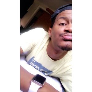 Meet your Posher, Armond